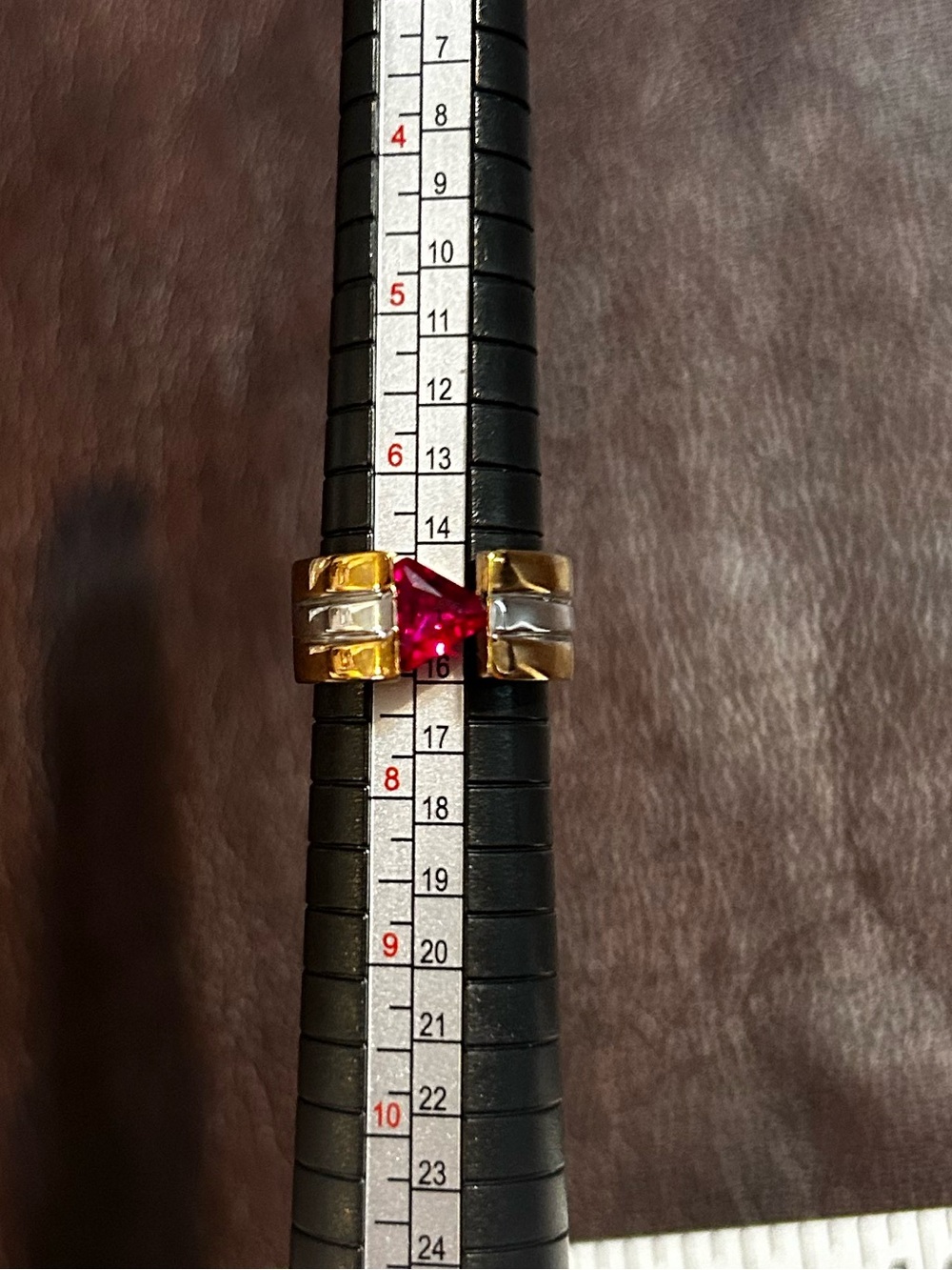 Gold-Tone Ring with Red Trillion-Cut Gemstone